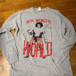 Gildan Gray Heavy Cotton Long Sleeve TShirt -8th Wonder of the Wrld- Size M